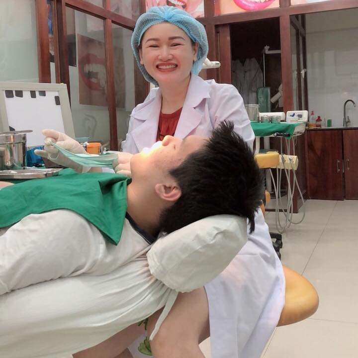 Thăm khám định kỳ là Bí Quyết Chăm Sóc Răng Miệng Đúng Cách